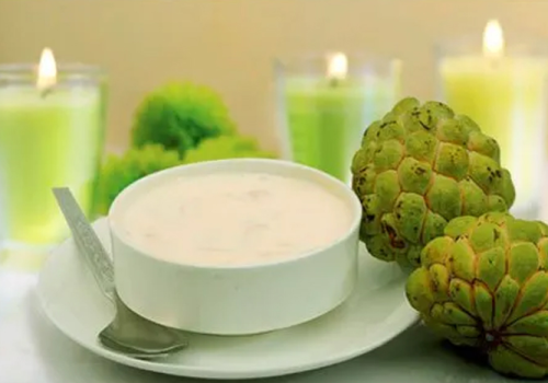 Frozen Custard Apple Pulp (60%Petals)